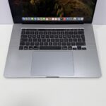 MacBook Pro 16 2019 i9 | 16GB RAM | 1TB SSD | Radeon Pro 5500M 4GB | MacOS Ventura - Slika 3